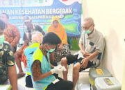 Gubernur Khofifah : Tim Yankes Bergerak Merupakan Wujud Program Jatim Sehat untuk Semua, Layani Ratusan Pasien di Pulau Raas Sumenep