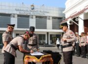 Kapolrestabes Surabaya Pimpin Upacara Serah Terima Jabatan Kasat Binmas, Kabaglog dan Tujuh Kapolsek Jajaran