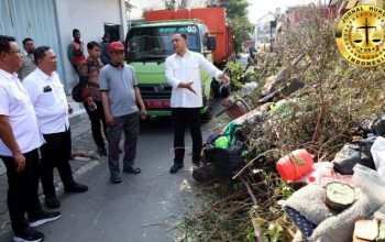 Wali Kota Eri Cahyadi Imbau Warga Tak Buang Barang Bekas Saat Kerja Bakti dalam Surabaya Bergerak