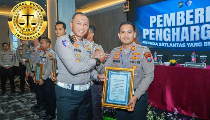 Satlantas Polres Bangkalan Raih Penghargaan Atas Keberhasilan Ungkap Kasus Tabrak Lari di Suramadu