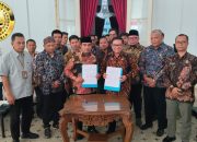 PT Pupuk Indonesia dan Pemkab Bangkalan Teken Kesepakatan Digitalisasi Data Petani dan Lahan