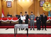 Raperda P-APBD 2025 Disetujui, Wali Kota Eri Pastikan Program Pro Rakyat Tetap Jalan