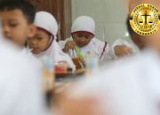 Pemkot Surabaya Libatkan UKS Pastikan MBG Higienis Sebelum Dibagikan ke Siswa